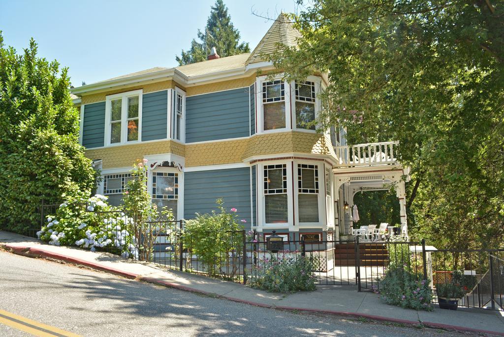 Deer Creek Inn Nevada City Bagian luar foto