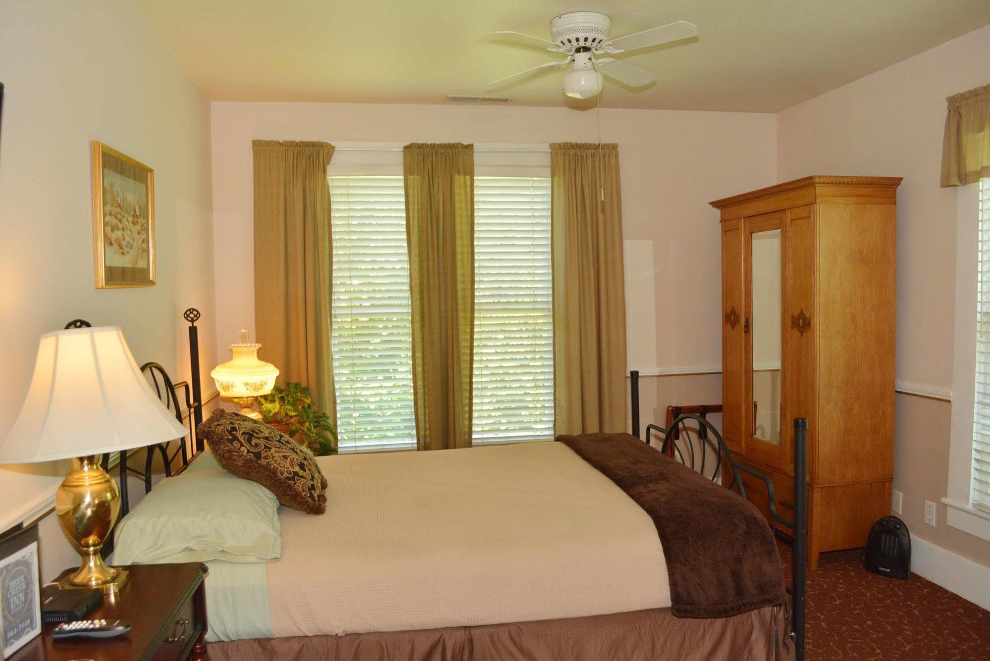 Deer Creek Inn Nevada City Bagian luar foto