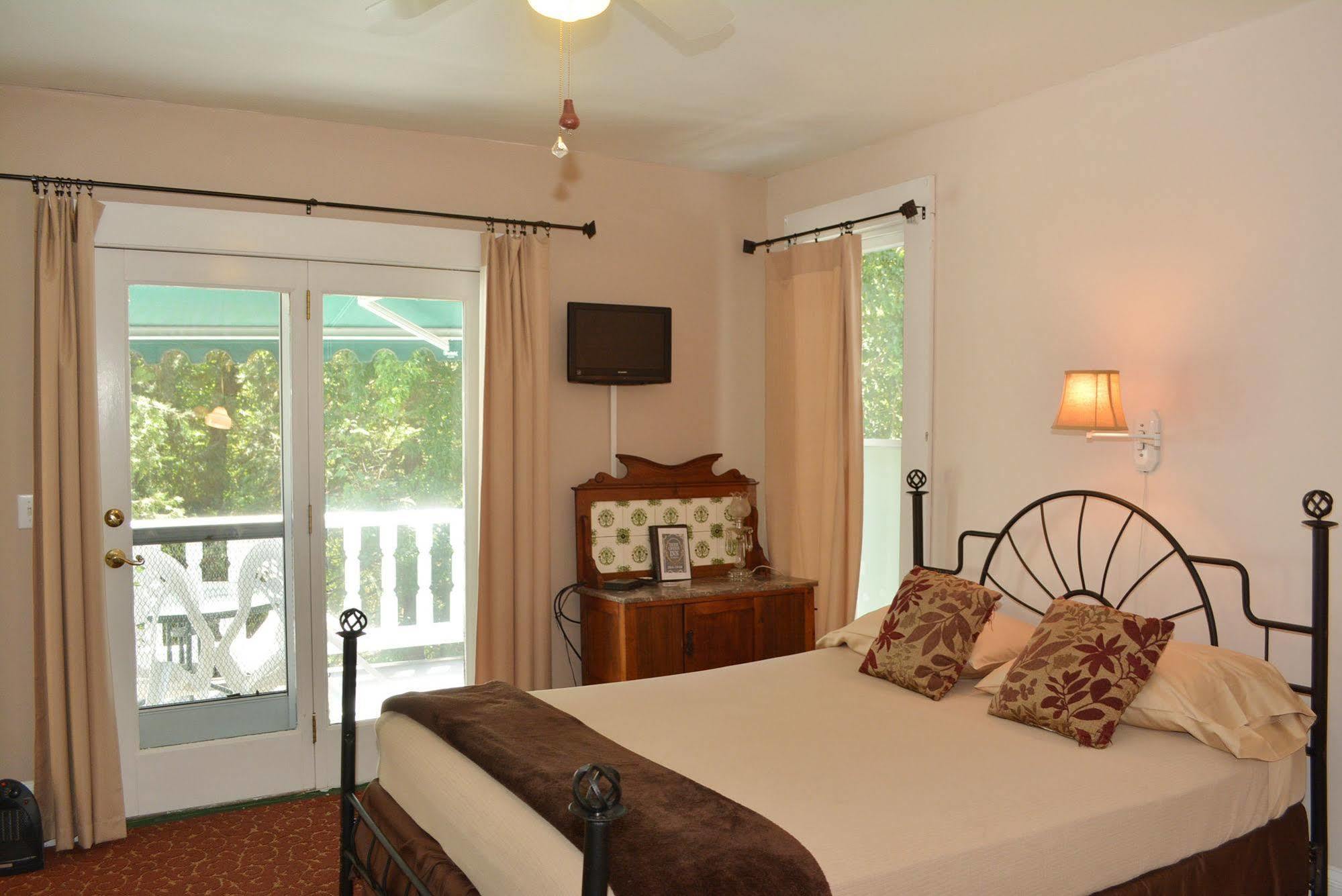 Deer Creek Inn Nevada City Bagian luar foto